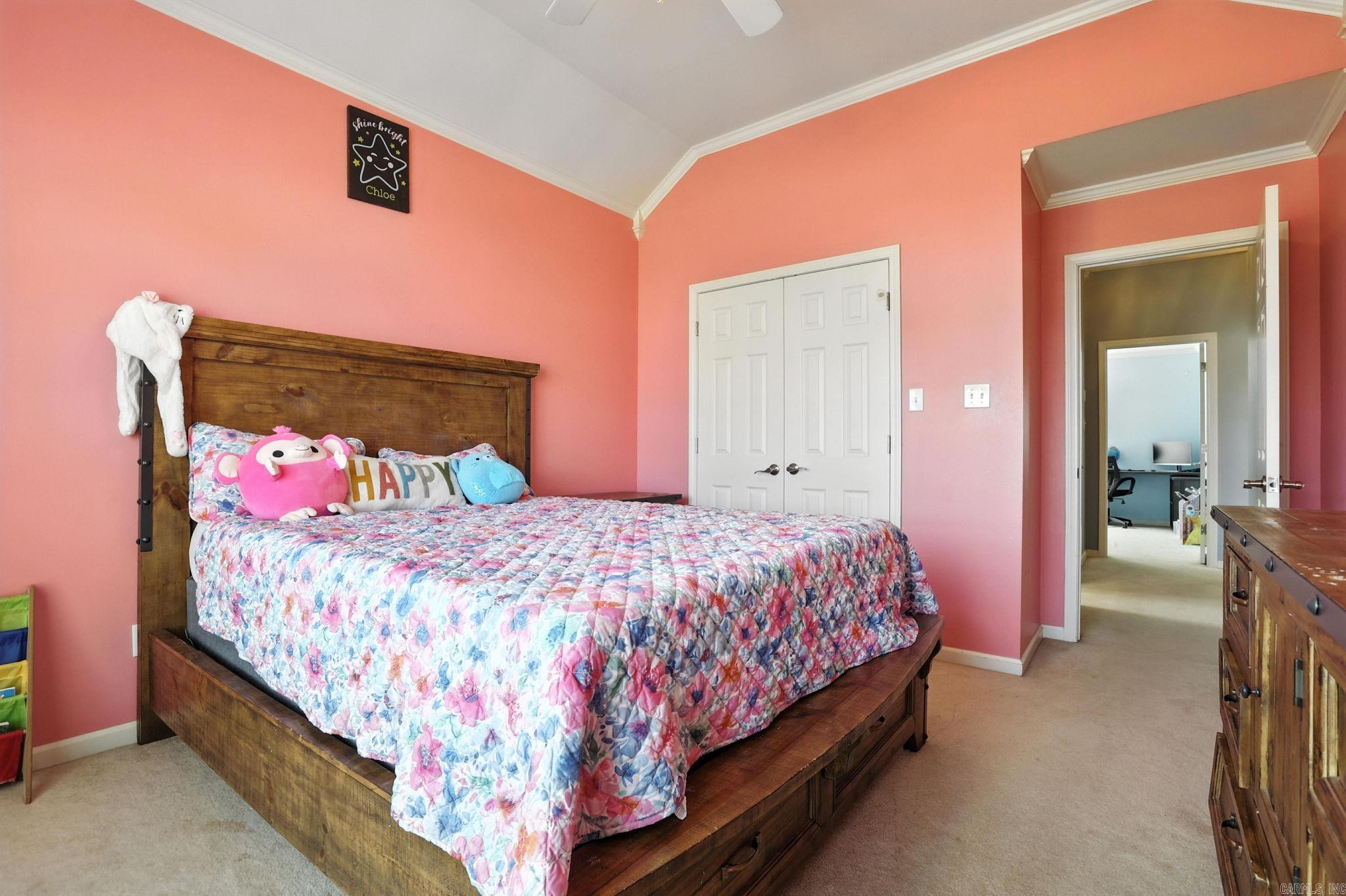 COUNTRY CLUB OF ARK THE - Residential