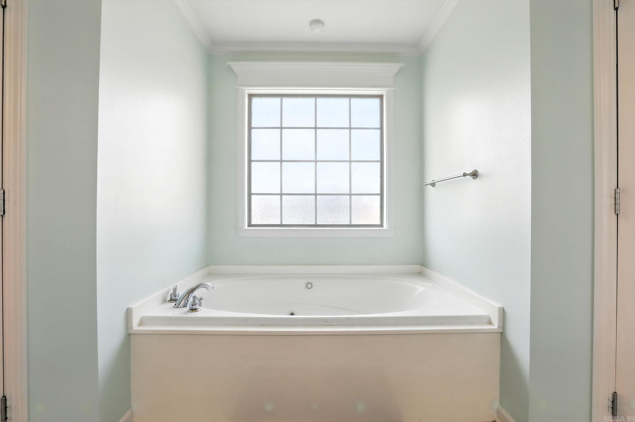 COUNTRY CLUB OF ARK THE - Residential