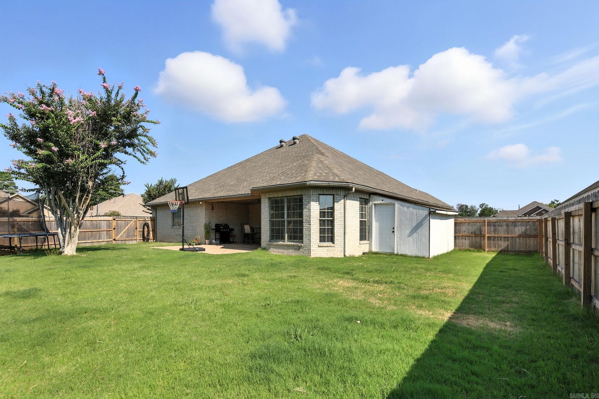 COUNTRY CLUB OF ARK THE - Residential