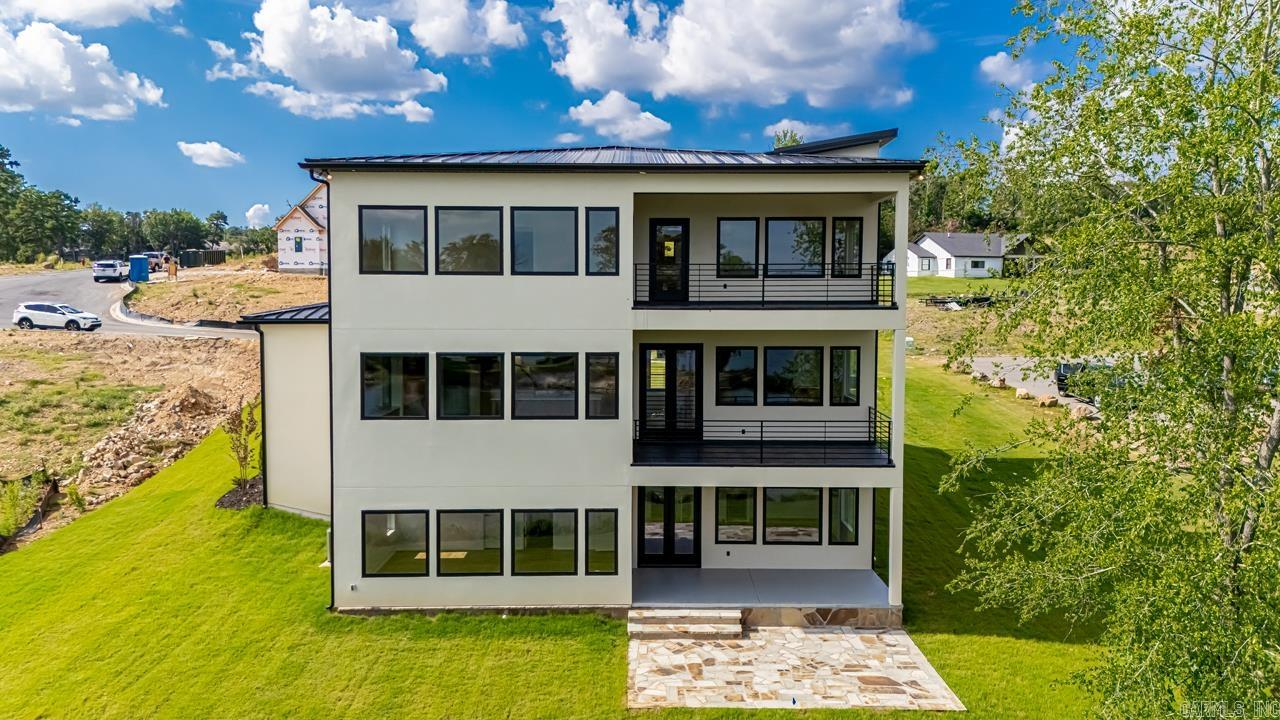 Vista Point - Residential