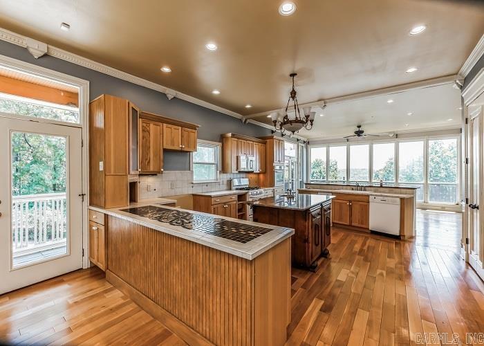 Pembrook Manor Estates - Residential