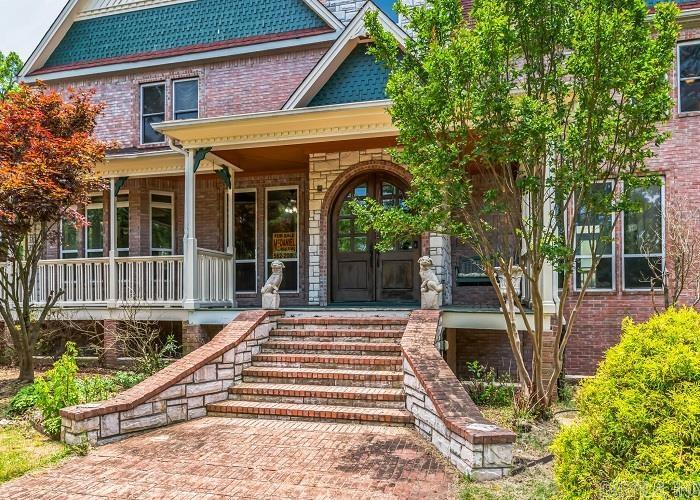 Pembrook Manor Estates - Residential