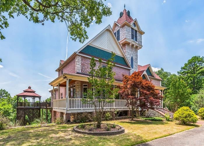 Pembrook Manor Estates - Residential