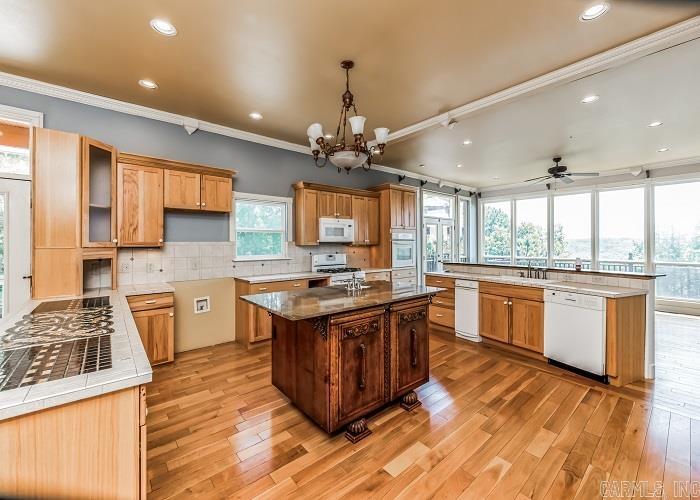 Pembrook Manor Estates - Residential