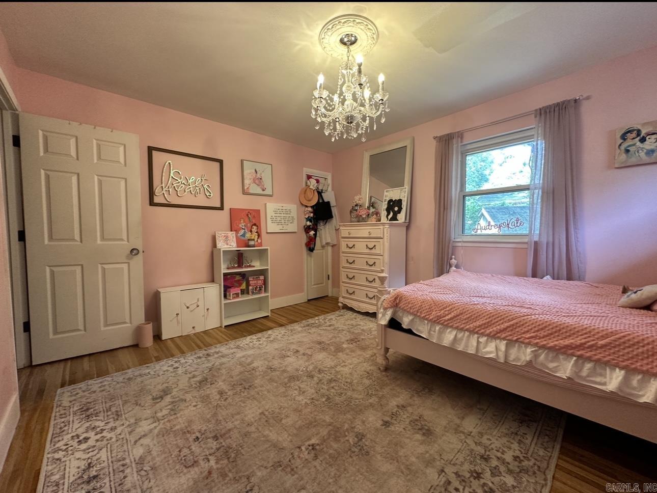 INDIAN HILLS - Residential