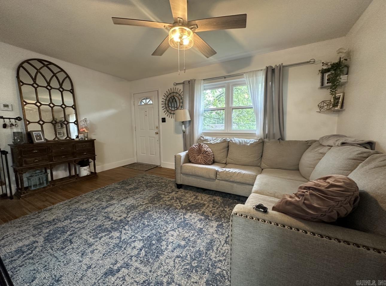 INDIAN HILLS - Residential