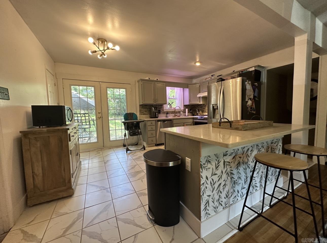 INDIAN HILLS - Residential