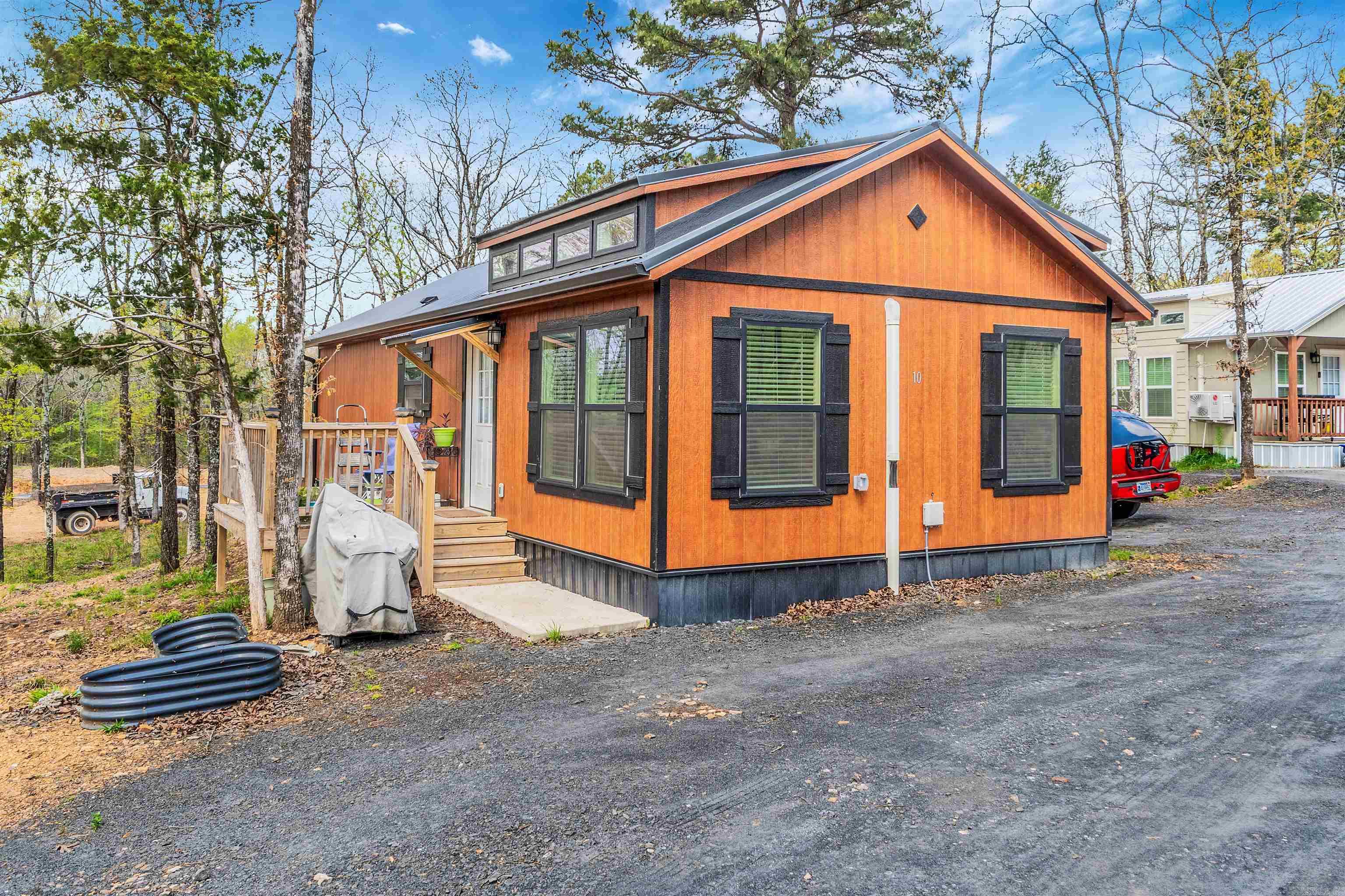 Metes & Bounds - Residential