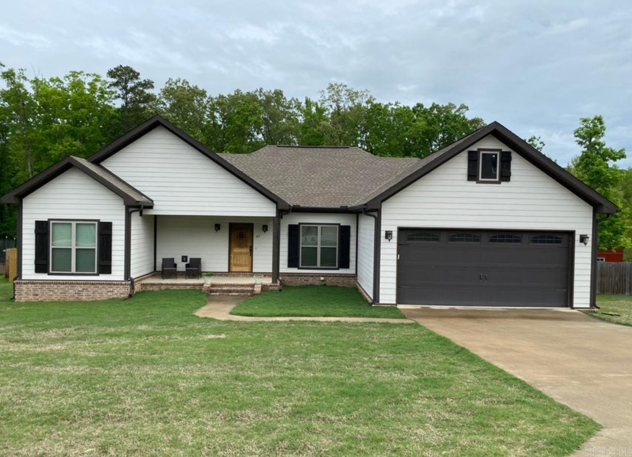 RIVERWOODS ESTATES PHASE TWO - Residential