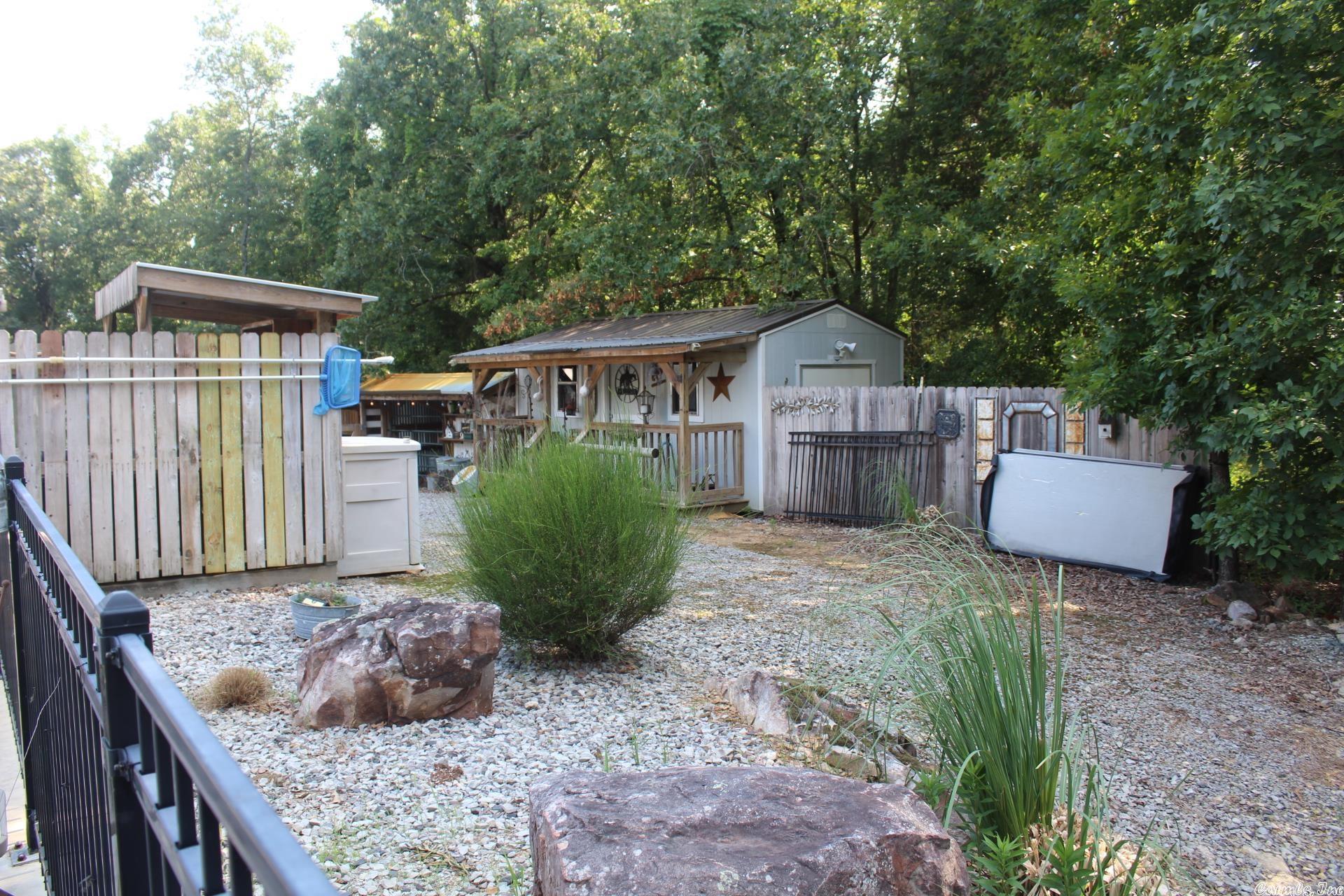 NORTH HILLS ESTATES - Residential