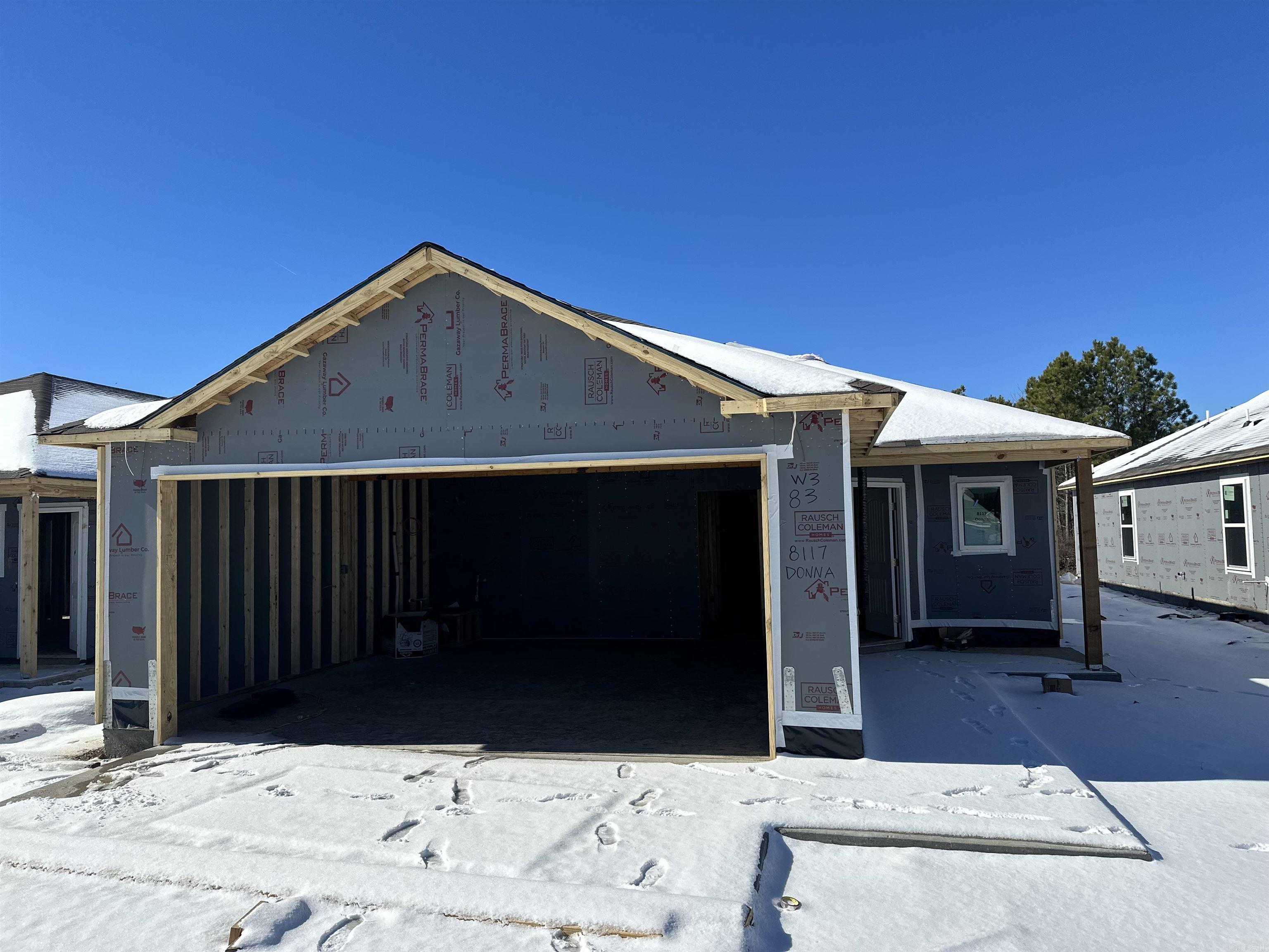 COUNTRY CLUB OF ARK THE - Residential