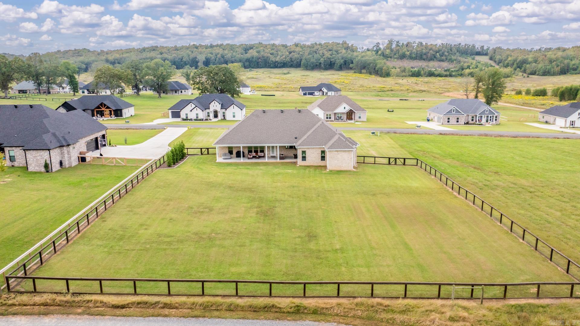 REPUBLICAN VALLEY ESTATES - Residential