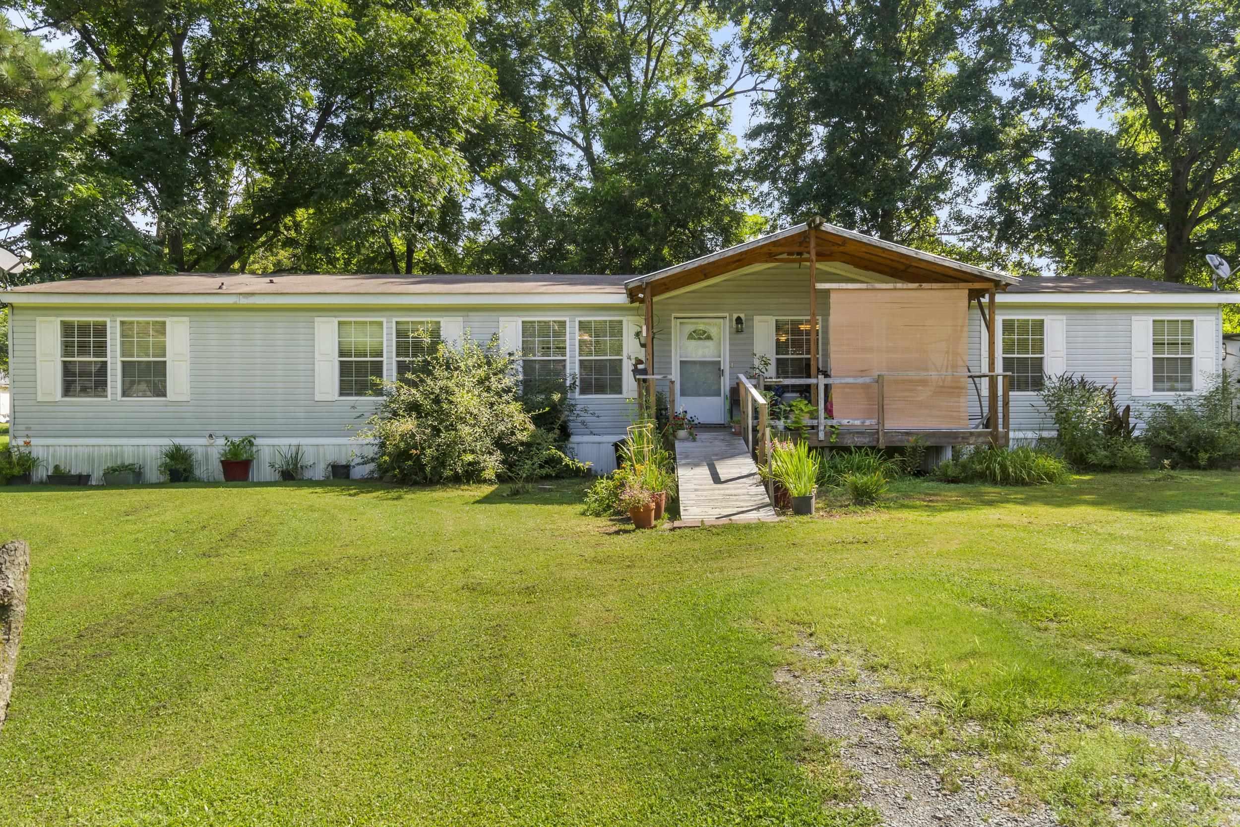 An inviting property in the heart of McRae. This home features a spacious layout, comfortable living areas, and a private backyard perfect for relaxing or entertaining. Conveniently located near schools and boasts a huge shop that can be utilized for any need, itās ideal for anyone looking for comfort and convenience. Donāt miss your chance to make this address your next home.