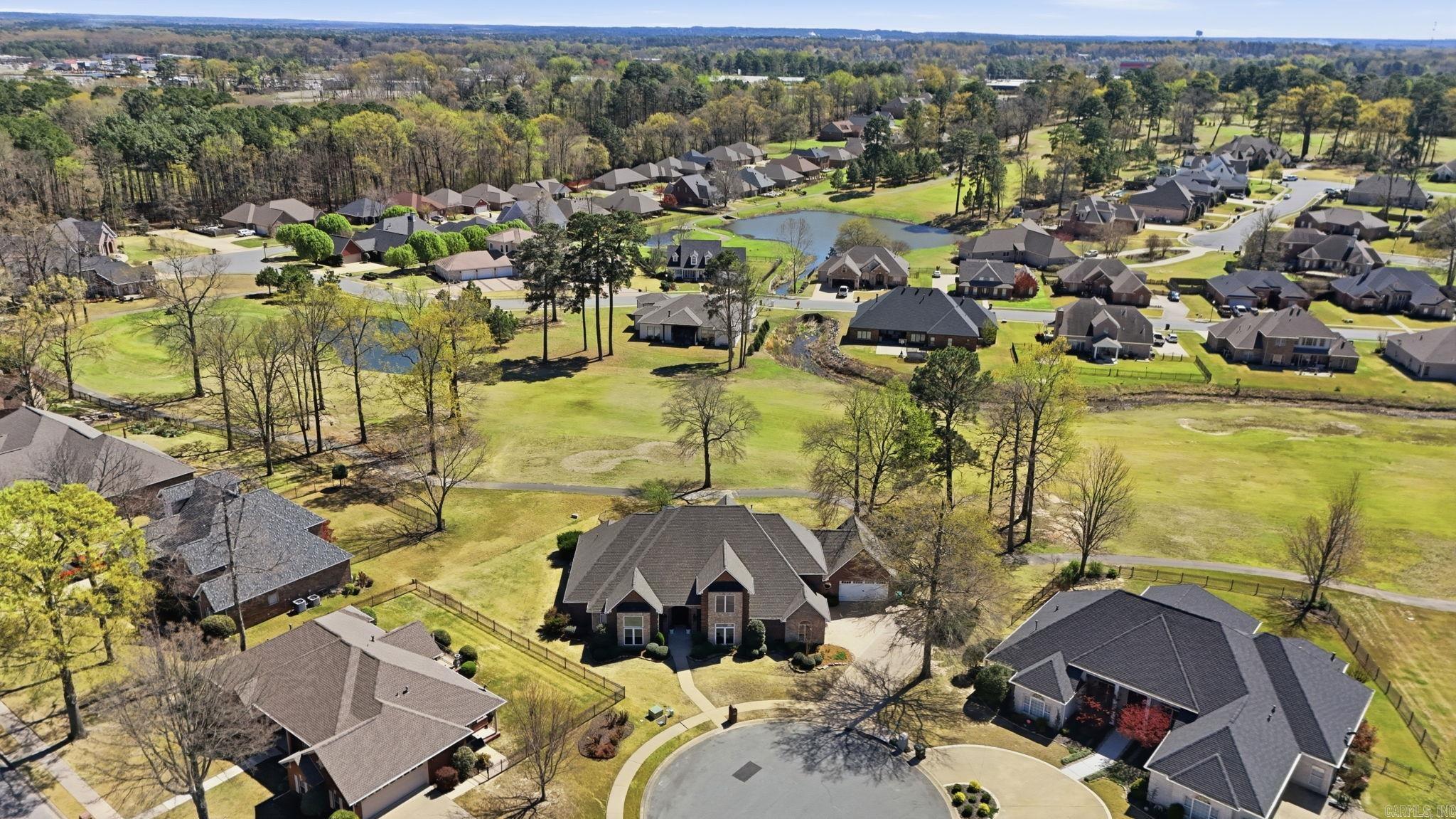 LONGHILLS VILLAGE - Residential