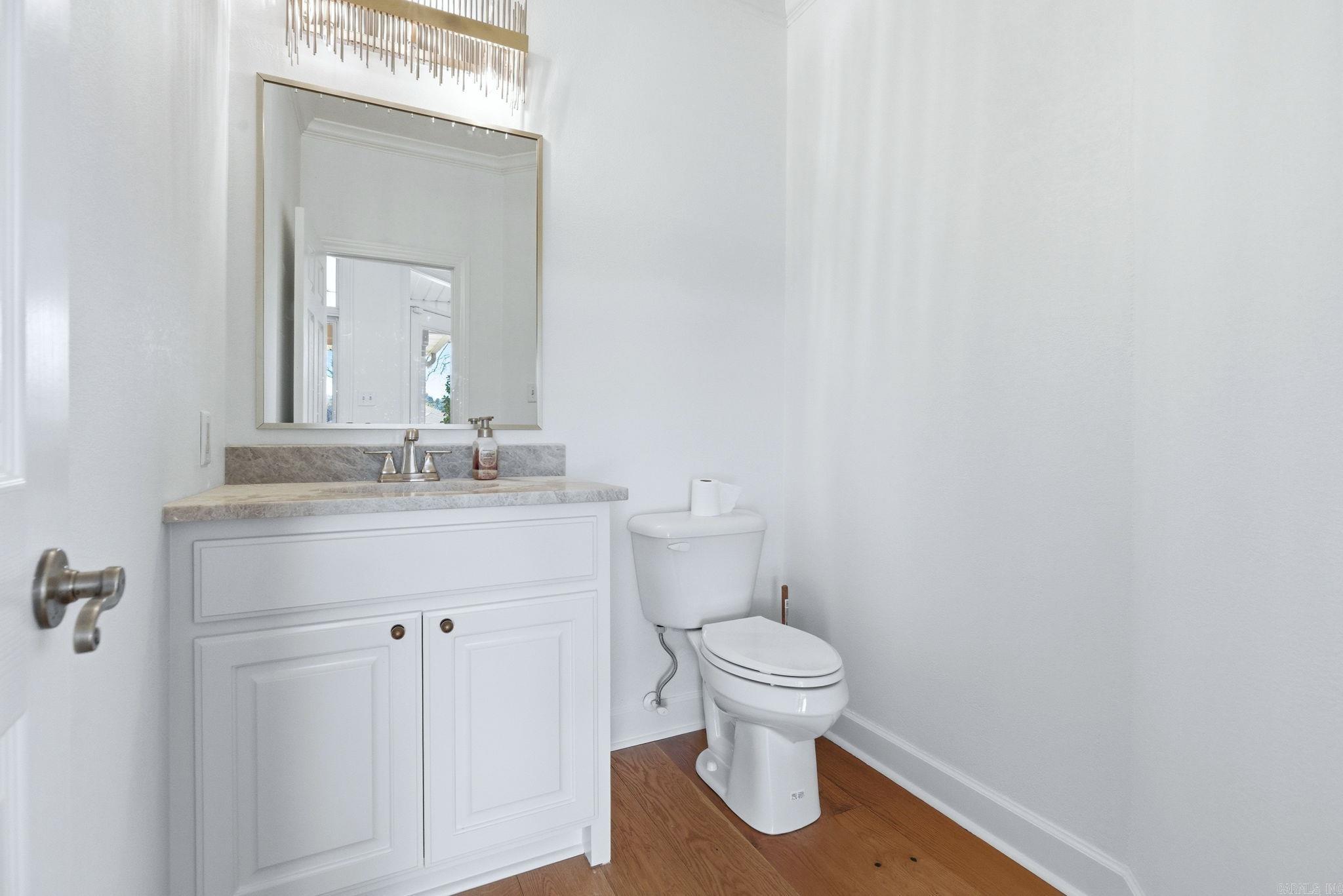 LONGHILLS VILLAGE - Residential