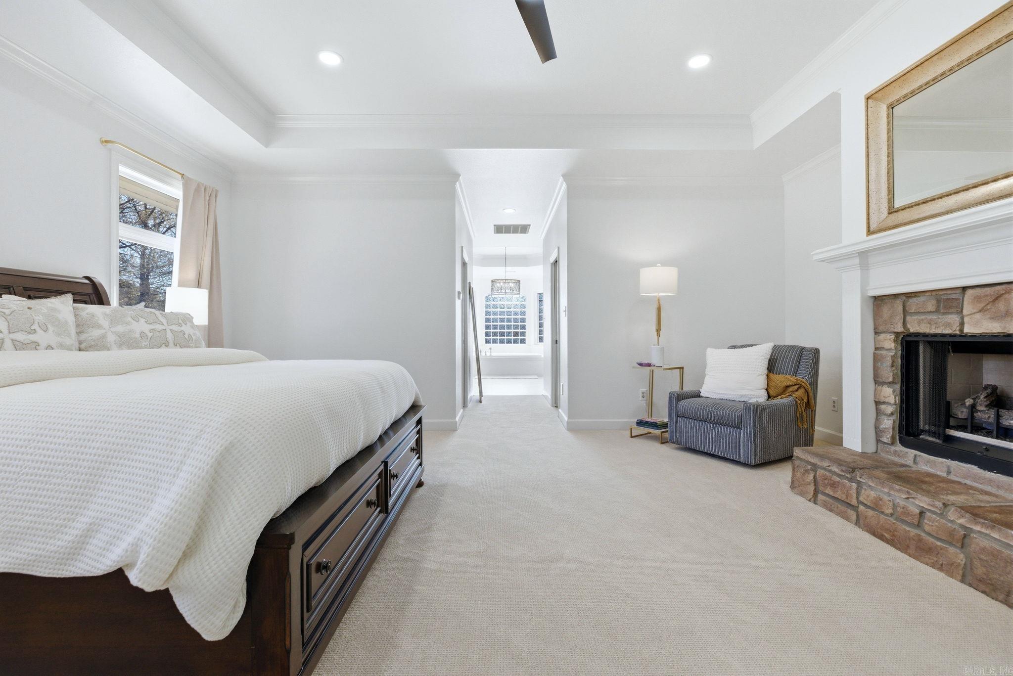 LONGHILLS VILLAGE - Residential