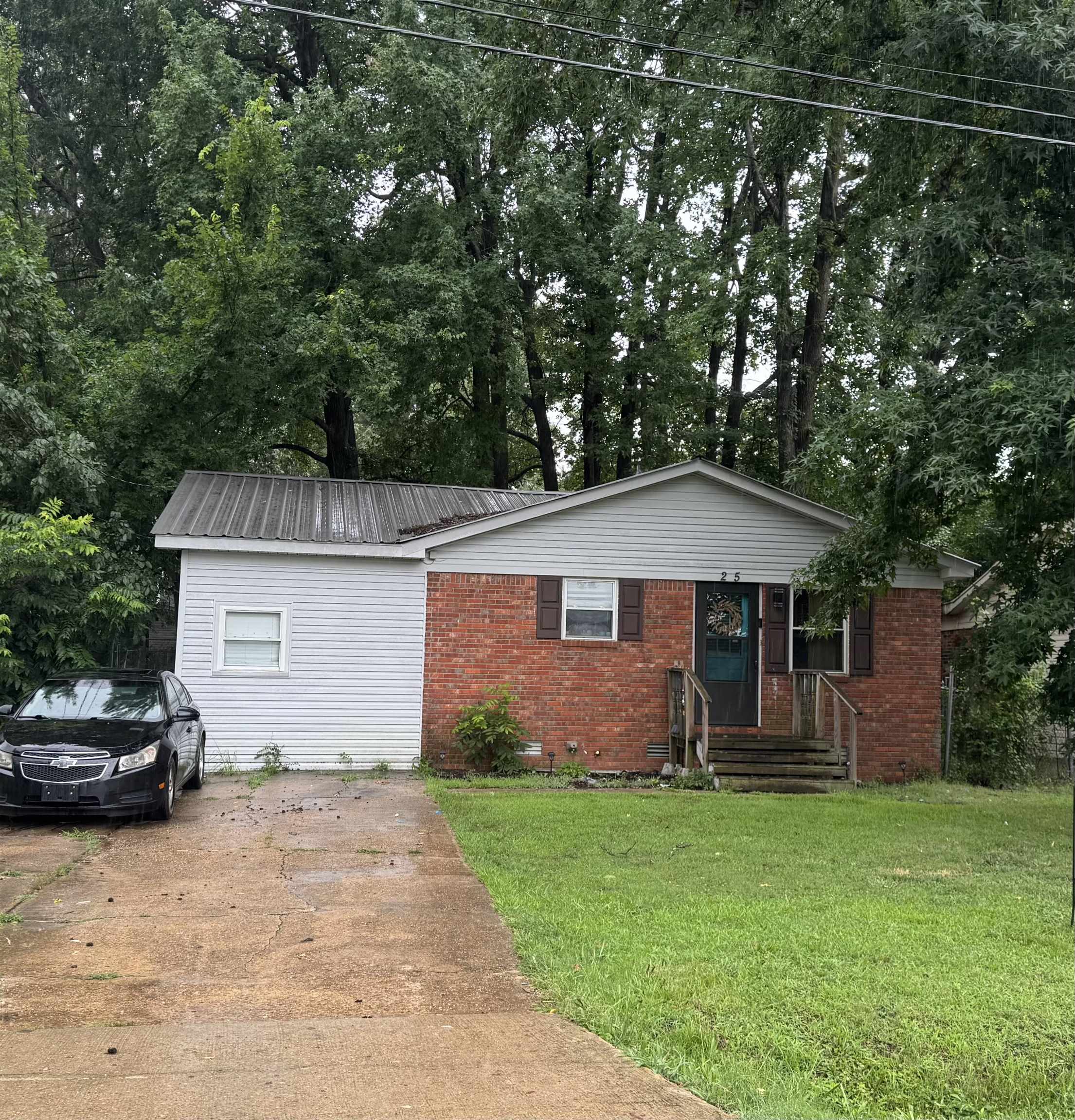 Check out this well kept three bedroom, 1.5 bath home with a metal roof that is walking distance to city pool. The spacious primary bedroom has a 1/2 bath and a walk-in closet. The backyard is fenced with a large shade tree to ward off the heat. The home has laminate flooring throughout most of it and tile in the bathrooms. You'll love hosting dinners with your big kitchen and formal dining room.