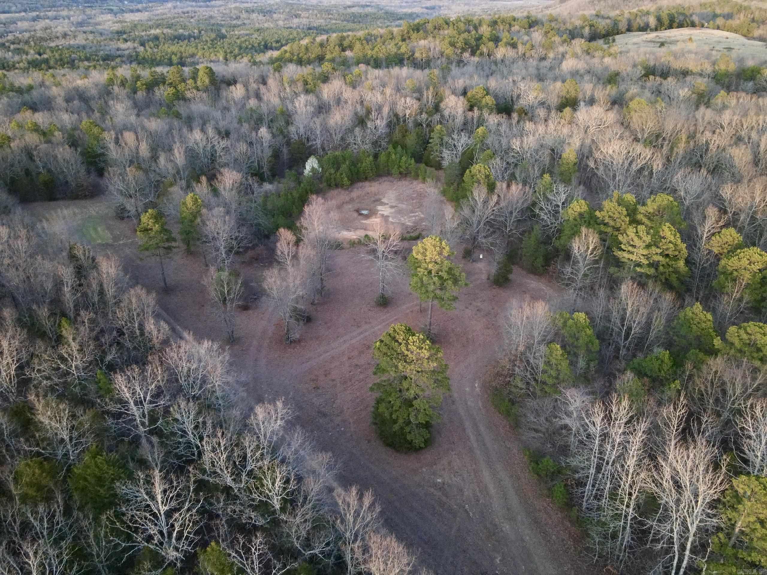 Metes & Bounds - Land