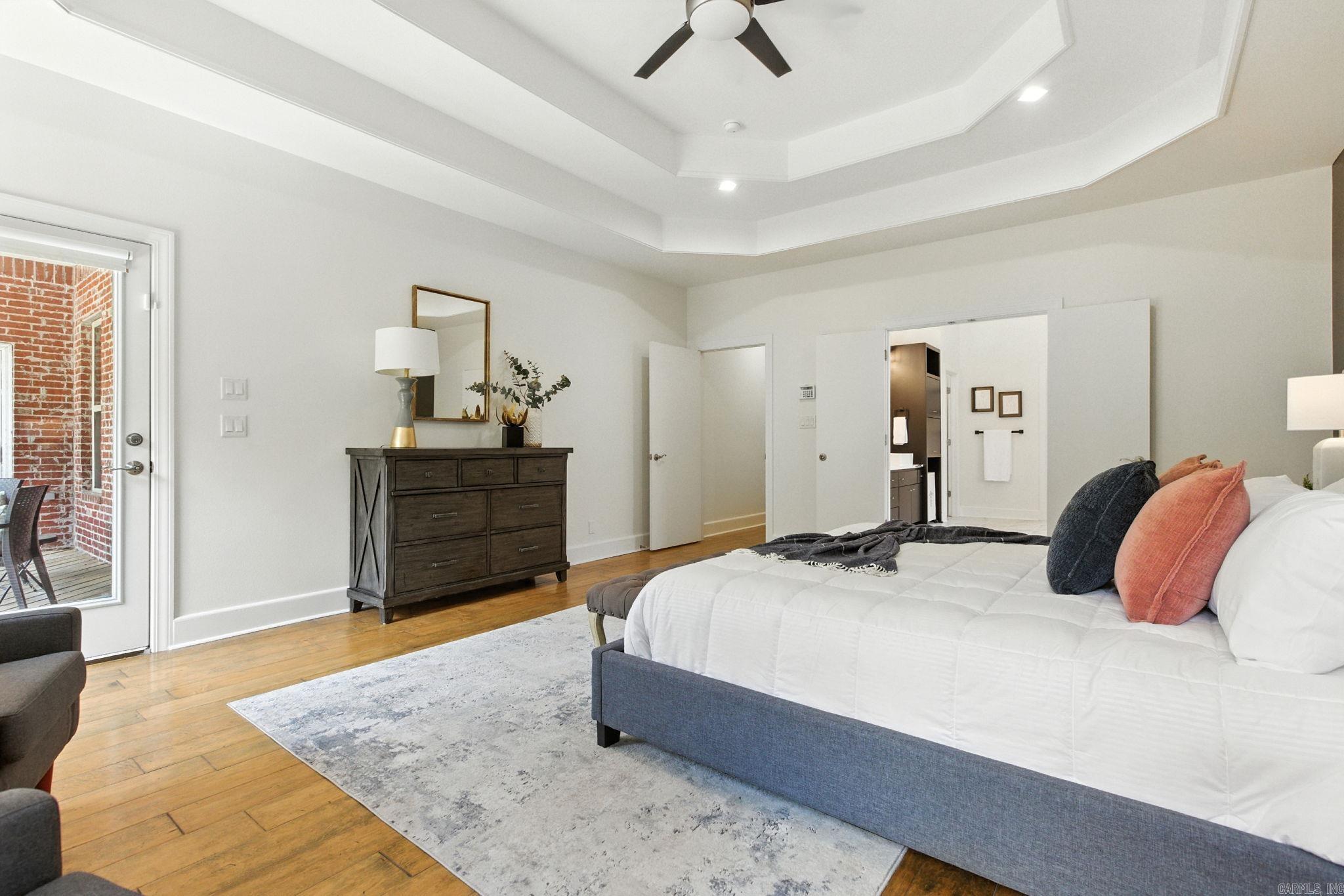 THE VILLAGES OF WELLINGTON - Residential