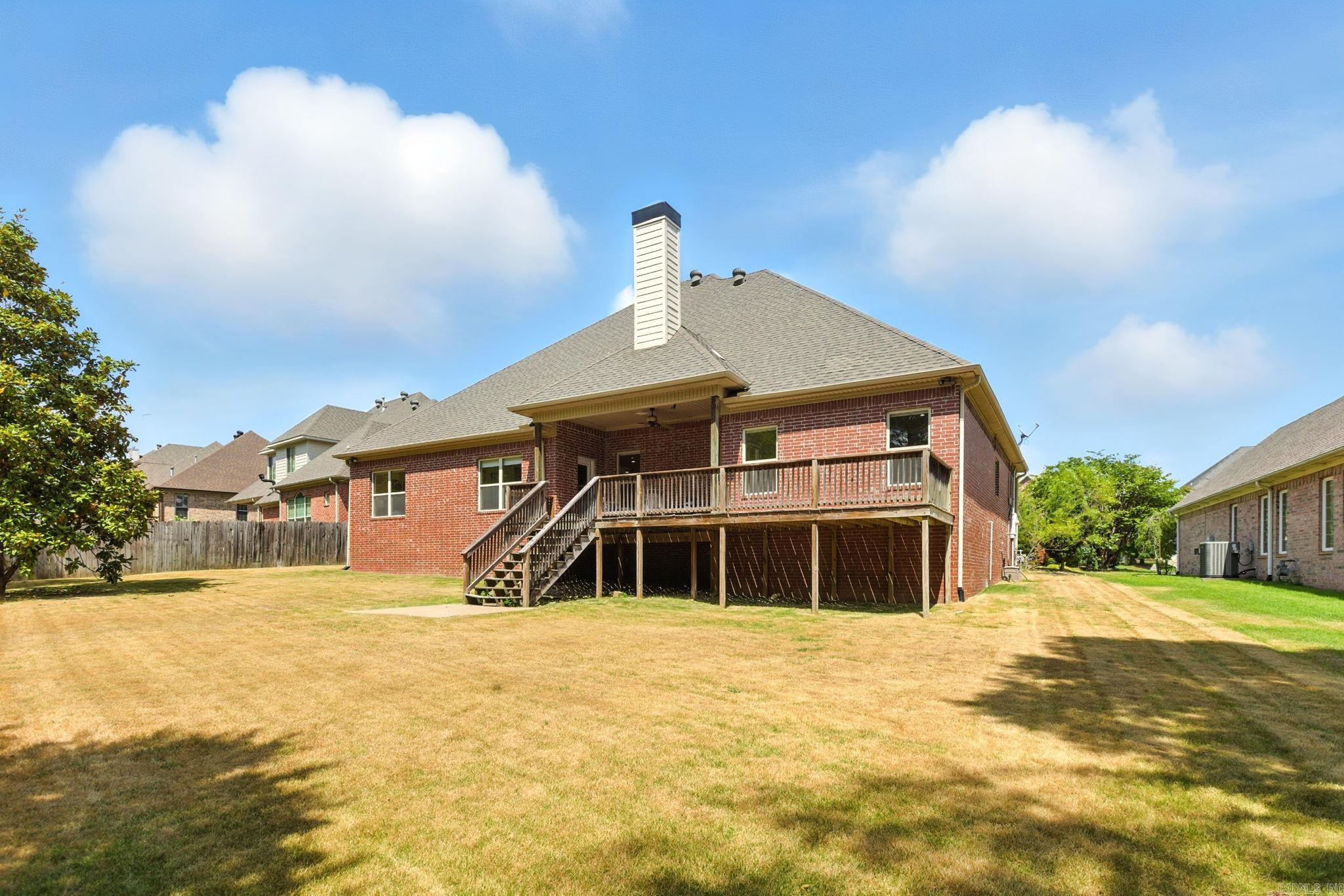 THE VILLAGES OF WELLINGTON - Residential