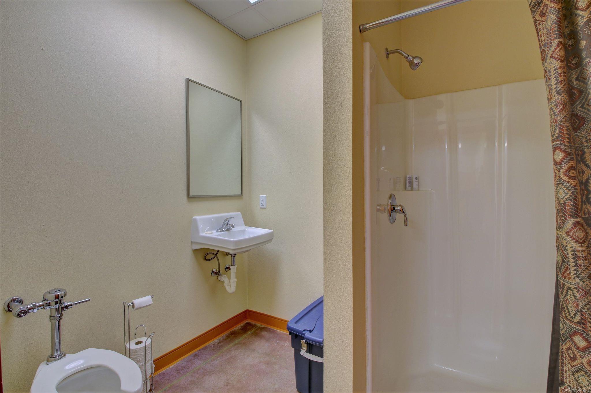 Worthen & Brown - Commercial Sale