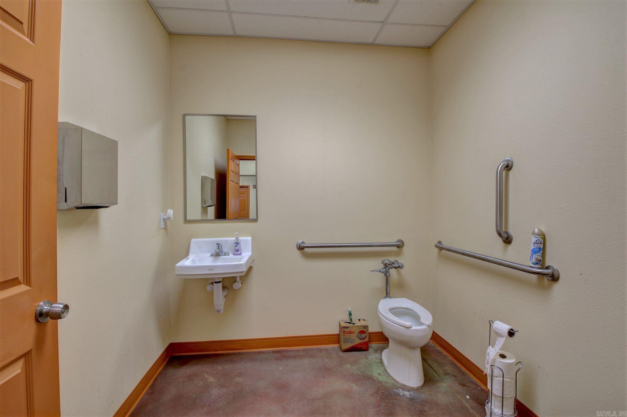 Worthen & Brown - Commercial Sale