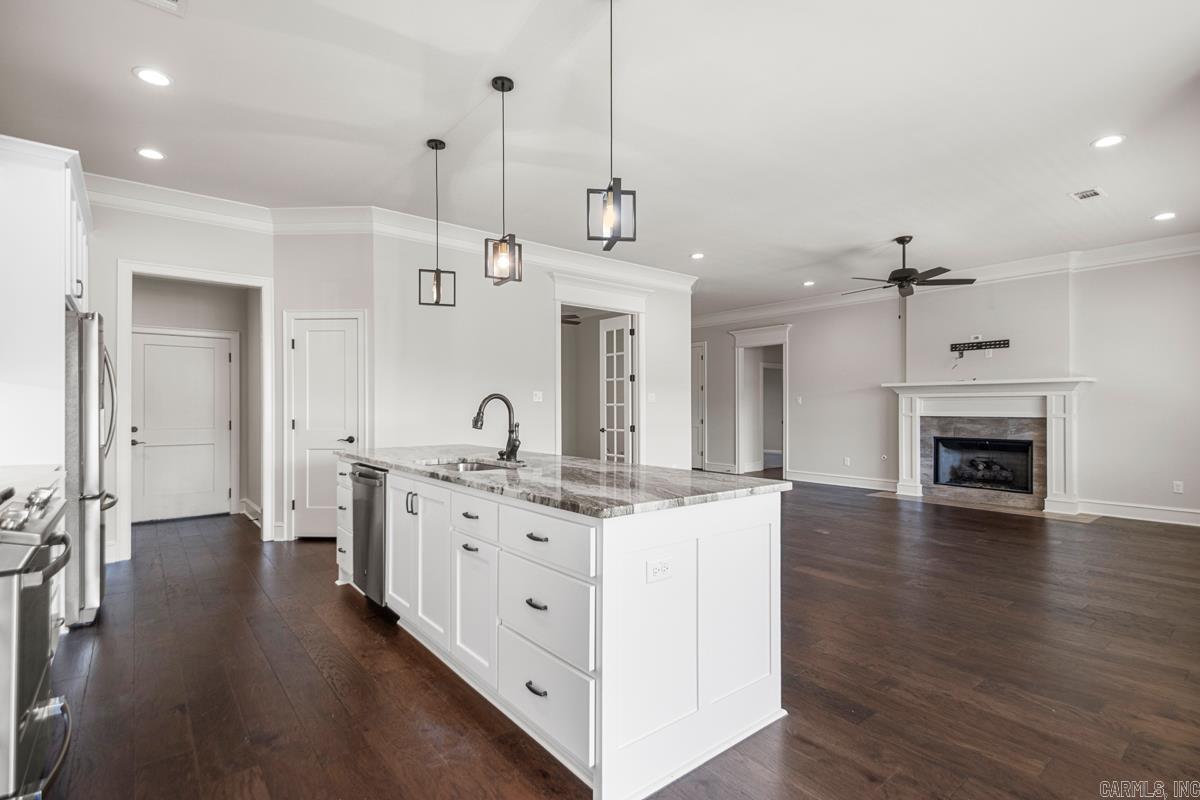 MILLERS GLENN - Residential