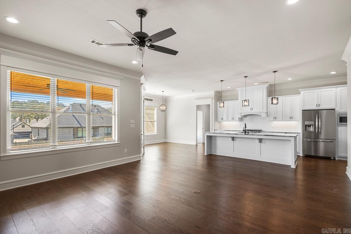 MILLERS GLENN - Residential