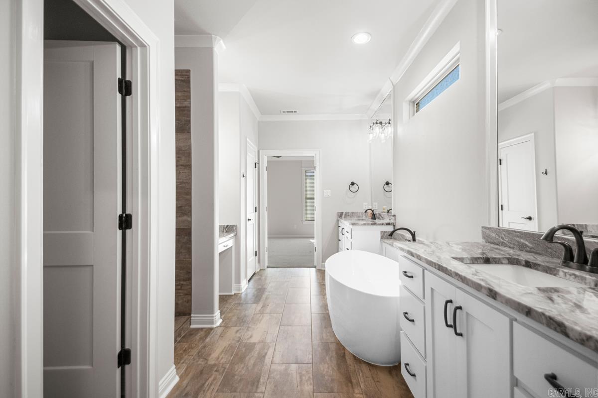 MILLERS GLENN - Residential