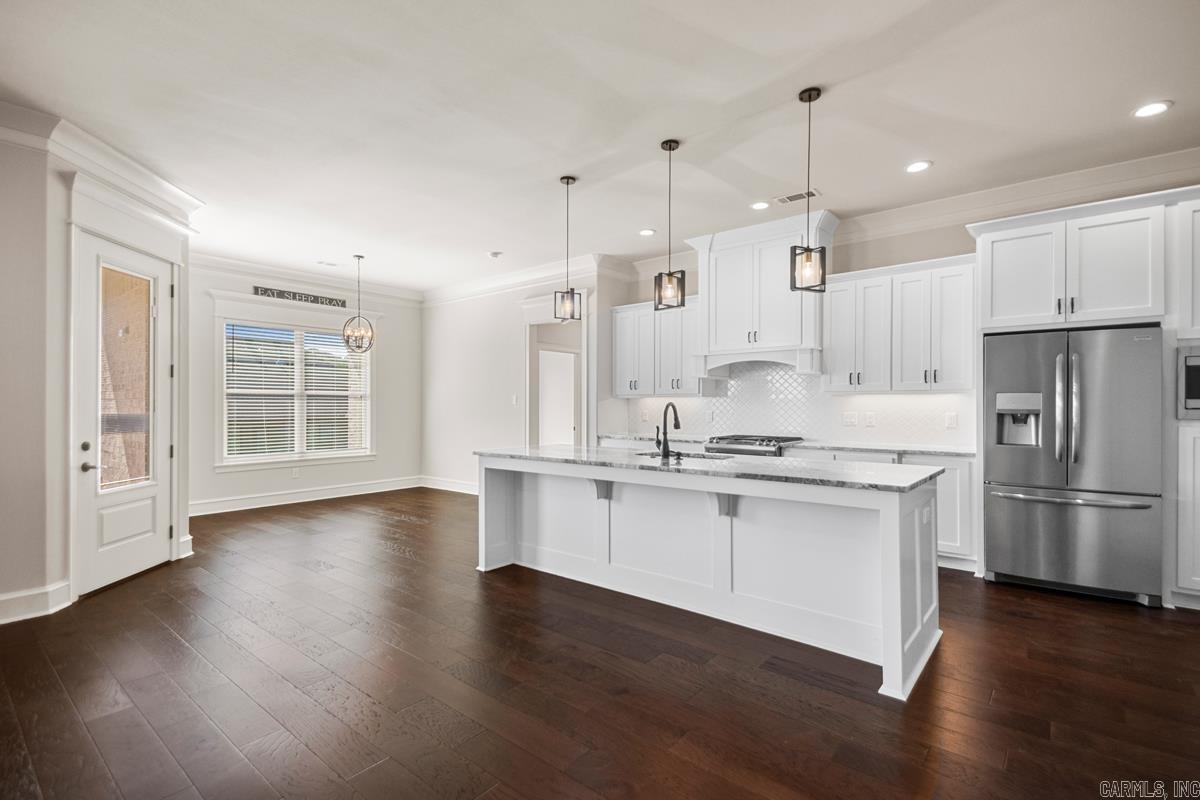 MILLERS GLENN - Residential