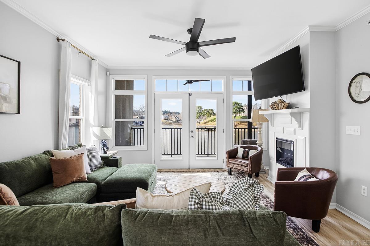 GRAND POINTE VIEW HPR - Residential