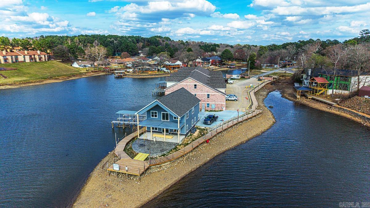 GRAND POINTE VIEW HPR - Residential