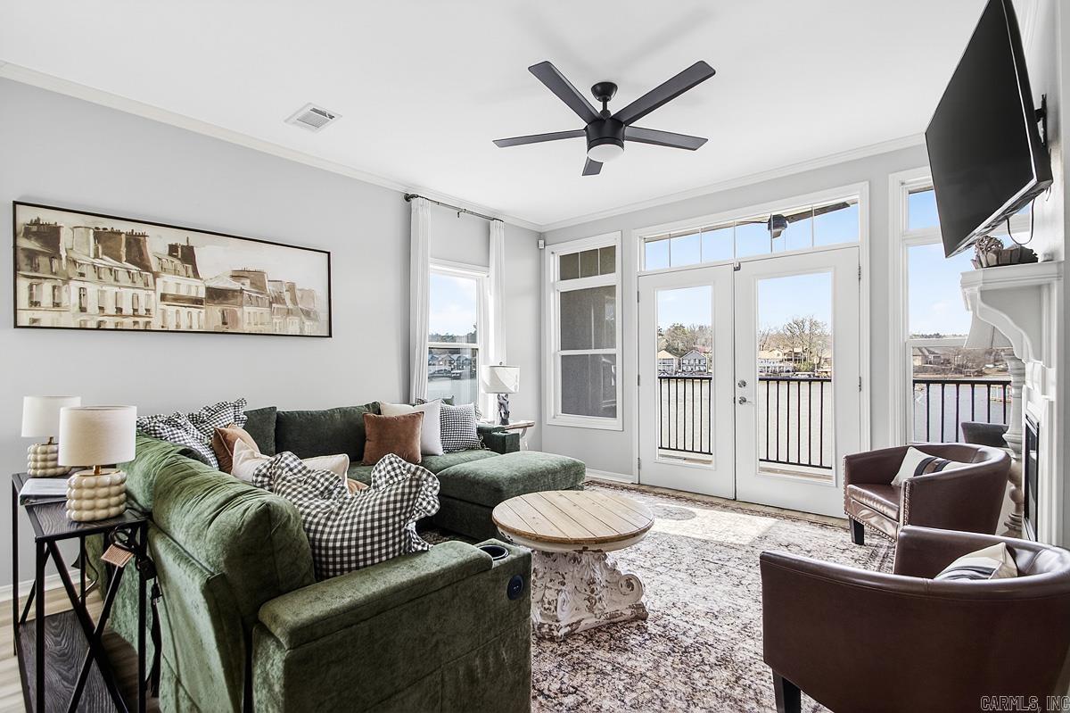 GRAND POINTE VIEW HPR - Residential