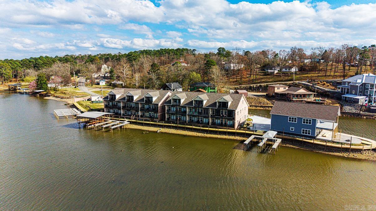 GRAND POINTE VIEW HPR - Residential