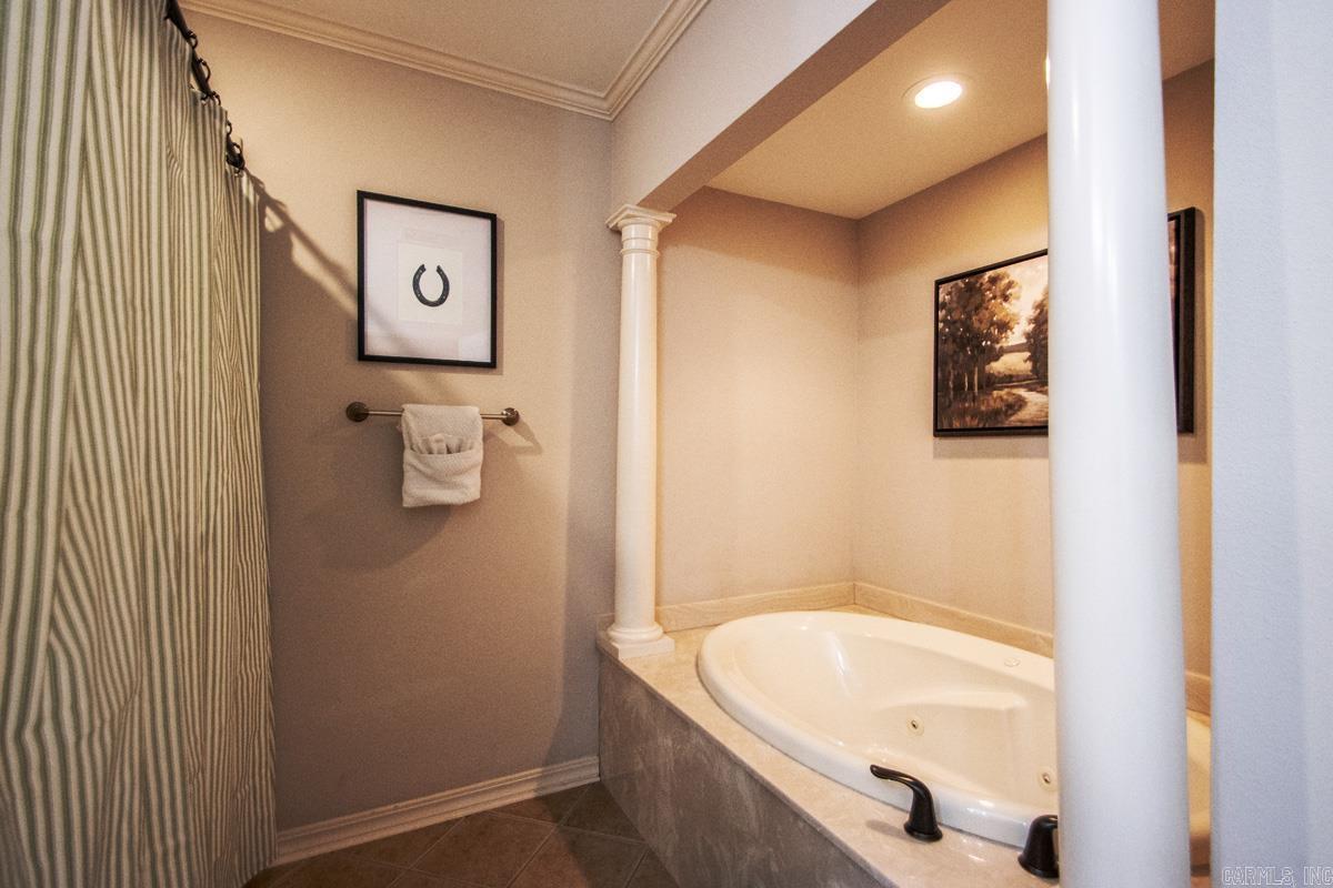 GRAND POINTE VIEW HPR - Residential