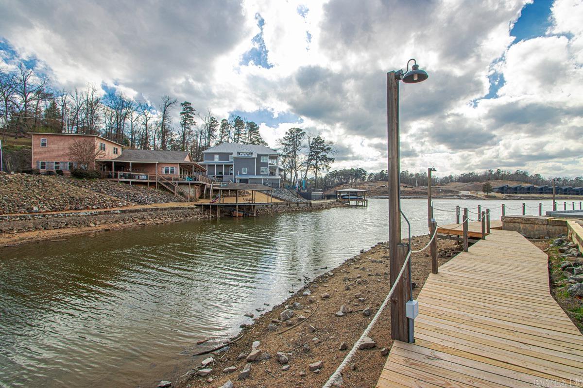 GRAND POINTE VIEW HPR - Residential