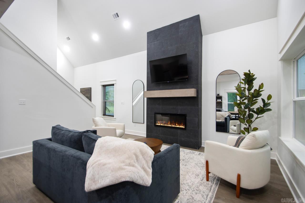 RIVER CREEK ESTATES - Residential