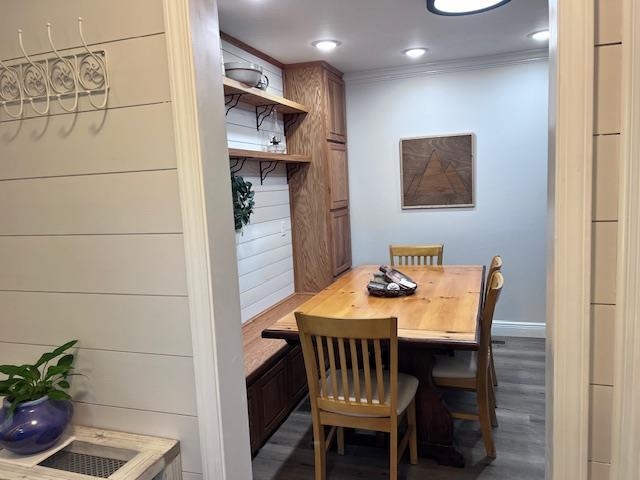 EAST SIDE - Residential