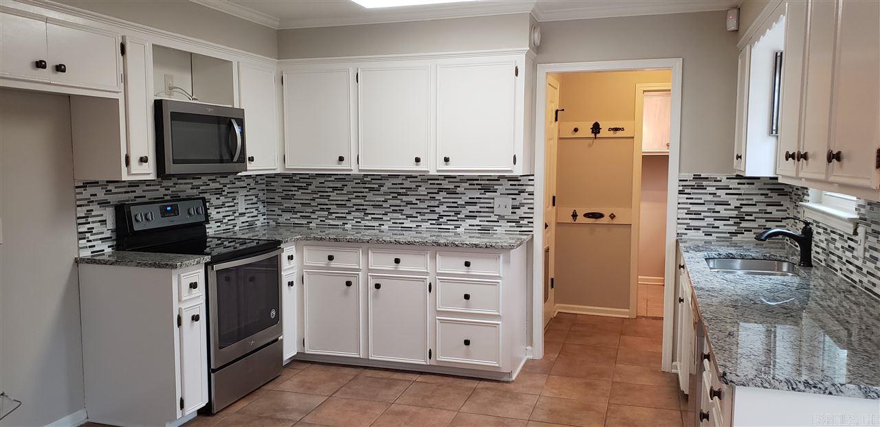 Marlowe Manor - Residential Lease