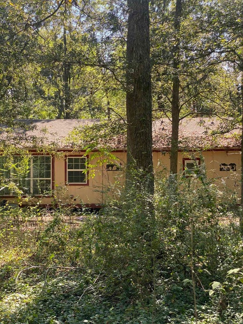Photo of 145 Clark Road, Lake Village, AR 71653 (MLS # 26038045)