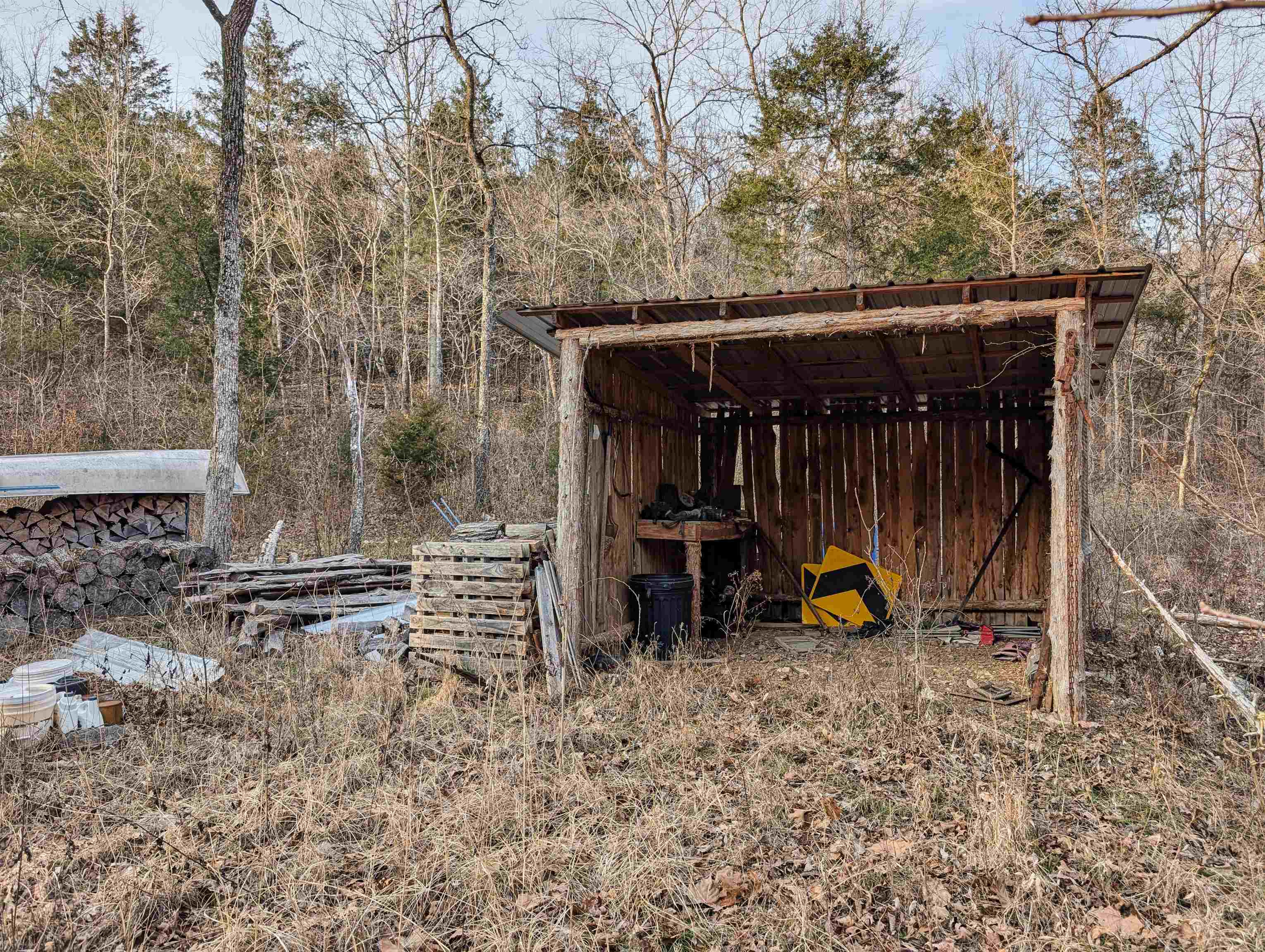 WHITE HORSE MOUNTAIN - Residential
