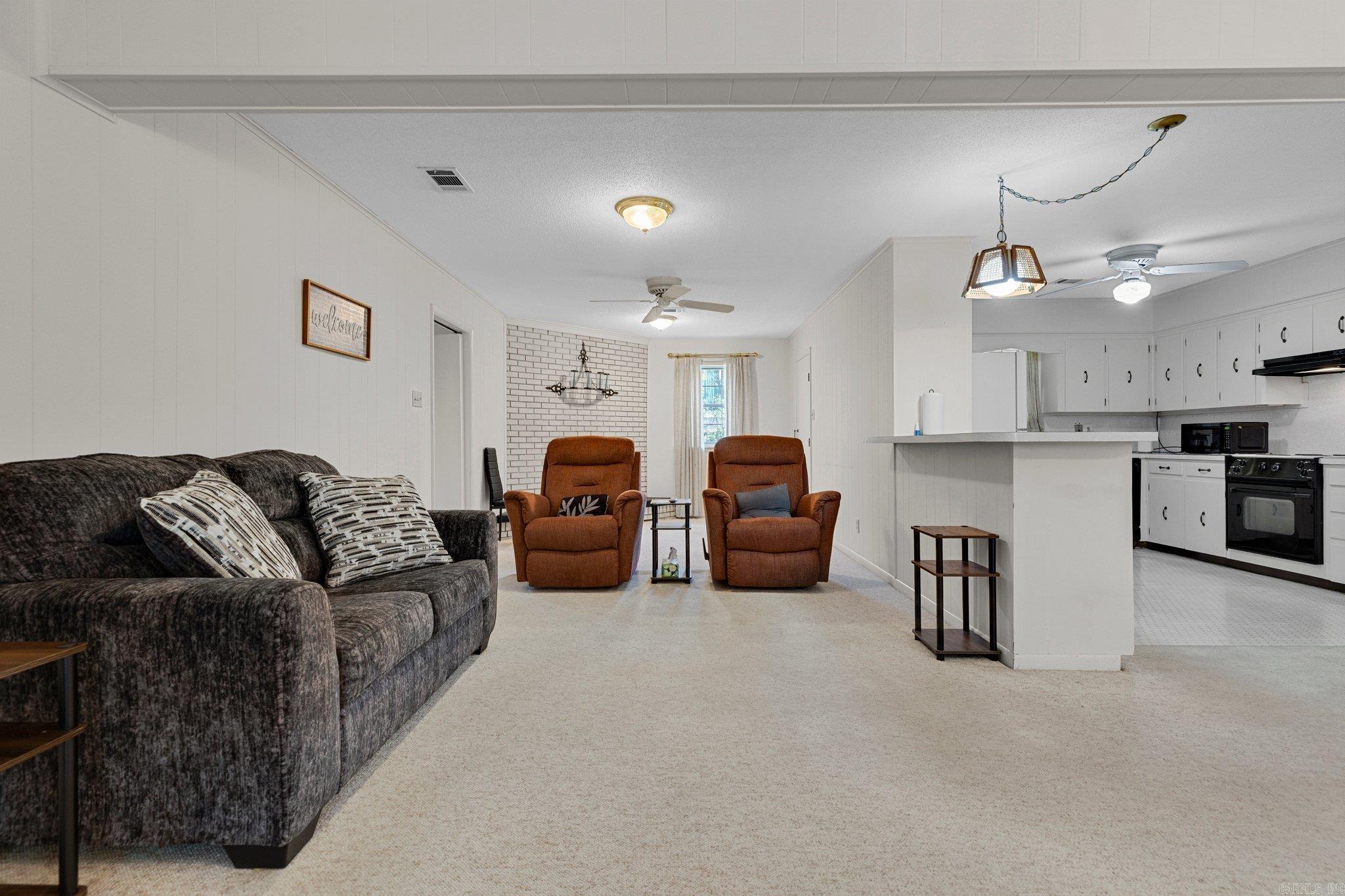 INDIAN HILLS - Residential