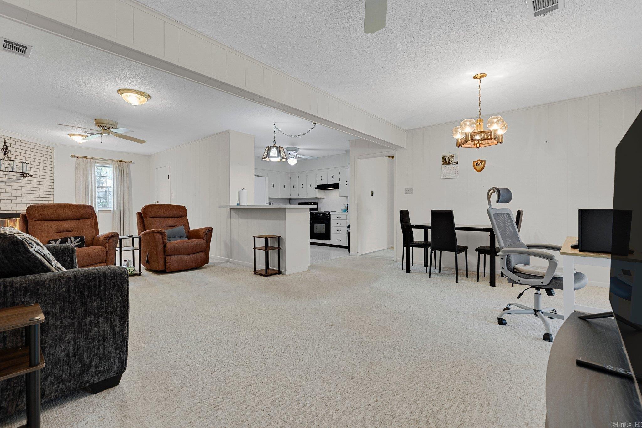 INDIAN HILLS - Residential