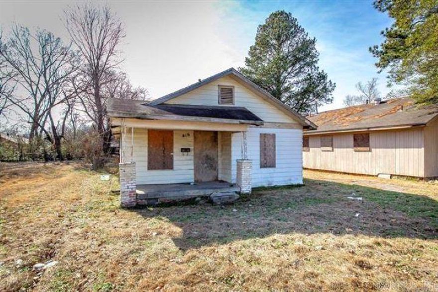 Home is sold as is. Property is boarded shut for security. Seller requires 48hrs to review offers. No access to the property. Access only with accepted contract.