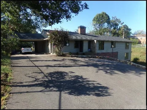 MLS: 24028183