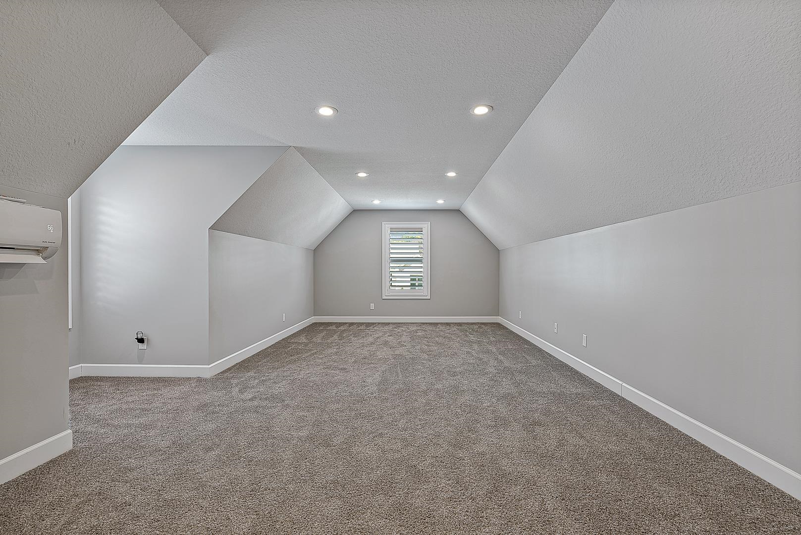 HARRISON HILLS - Residential