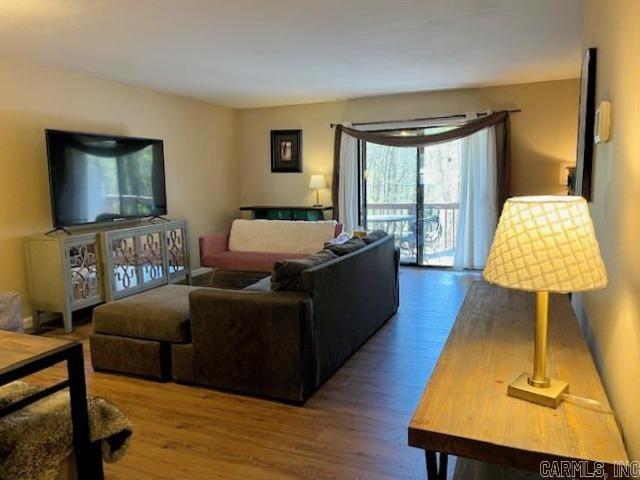 La Coruna Courts - Residential