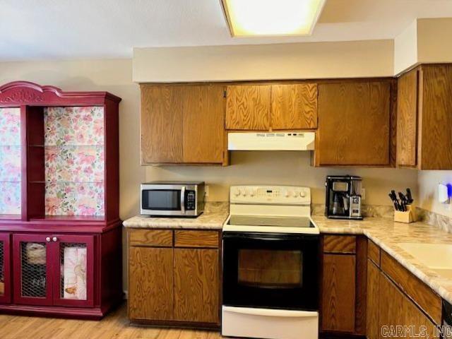 La Coruna Courts - Residential