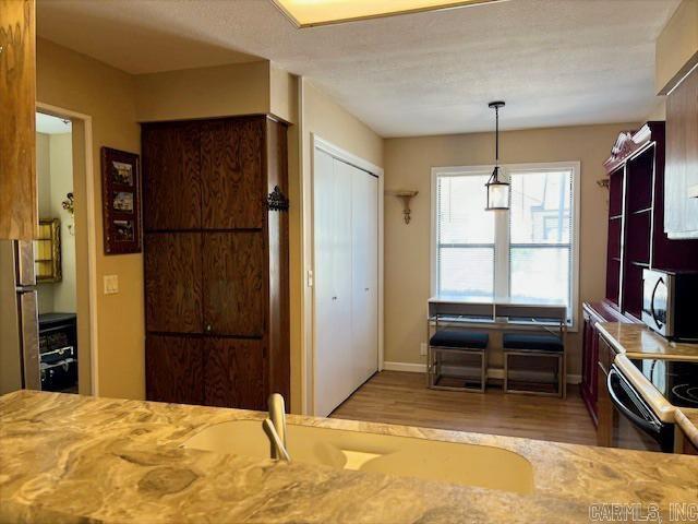 La Coruna Courts - Residential