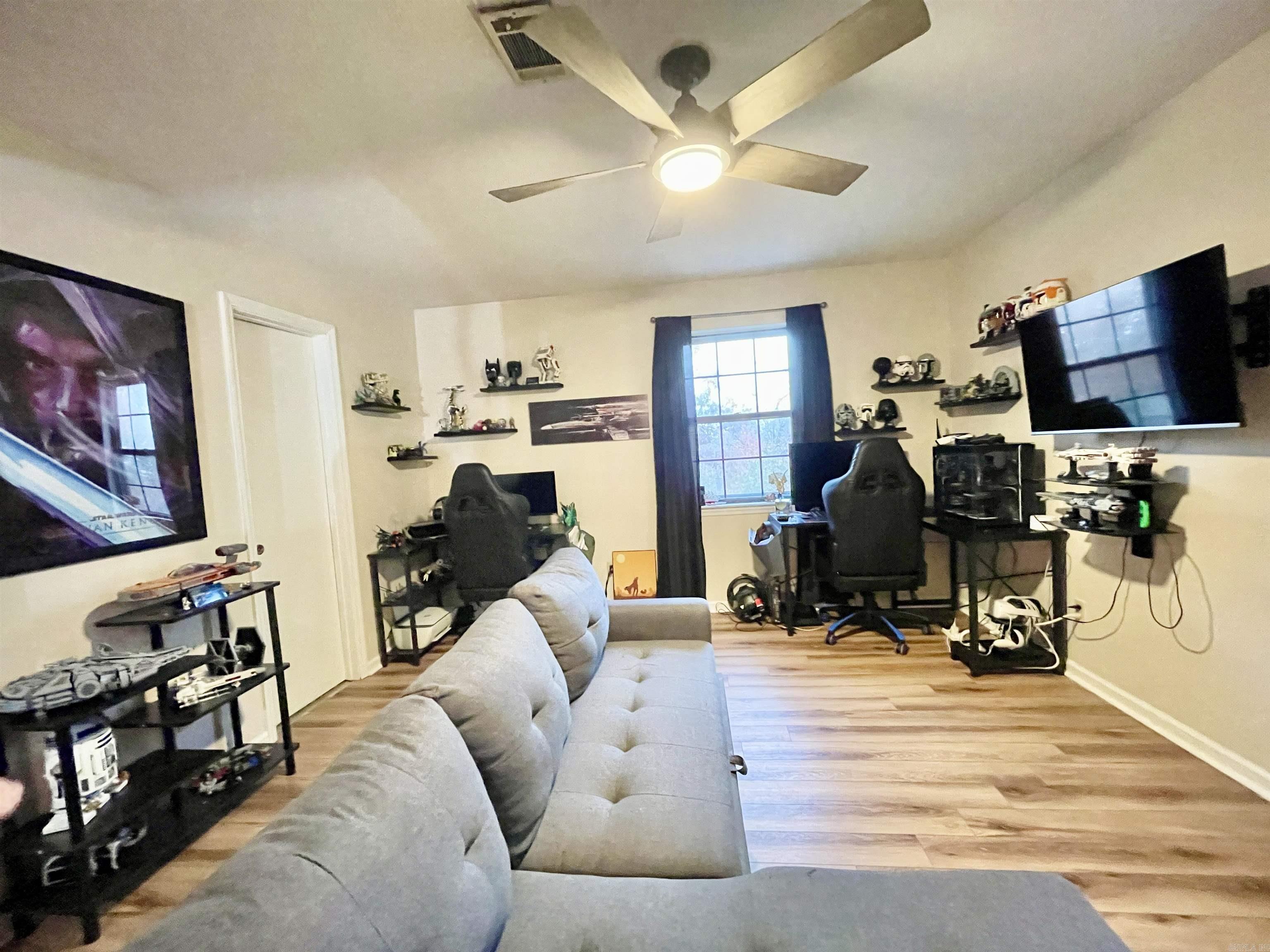 LEISUREWOOD ADDN TO MAUMELLE NEW - Residential